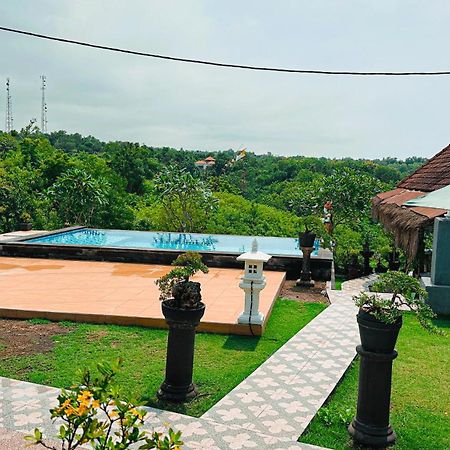 Penida Hills Hotel Batununggul Eksteriør billede