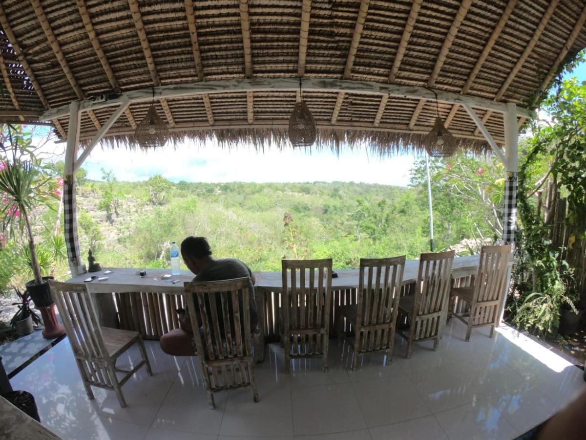 Penida Hills Hotel Batununggul Eksteriør billede