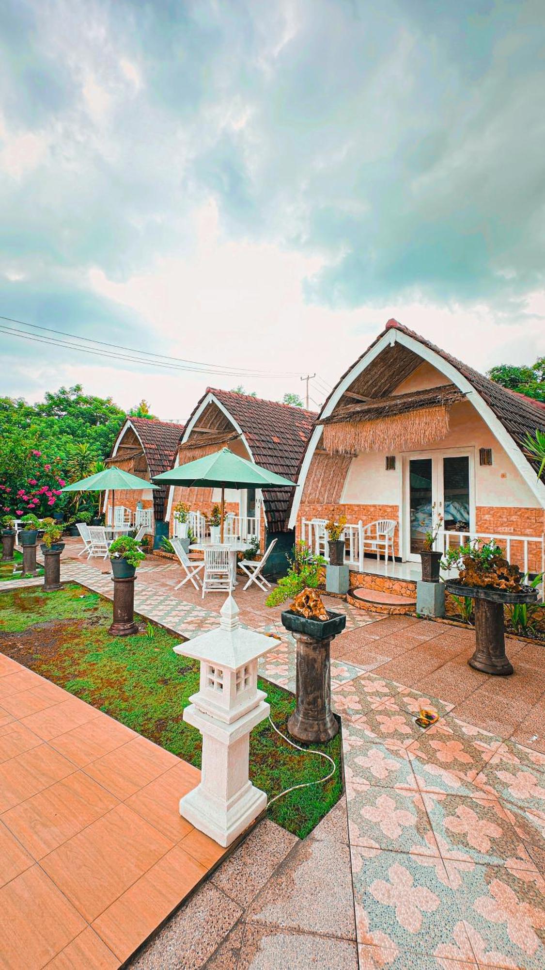 Penida Hills Hotel Batununggul Eksteriør billede